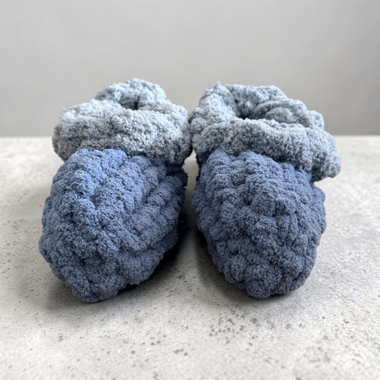 Chunky Knit Slippers (blue)